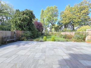 Photo 18- click for photo gallery